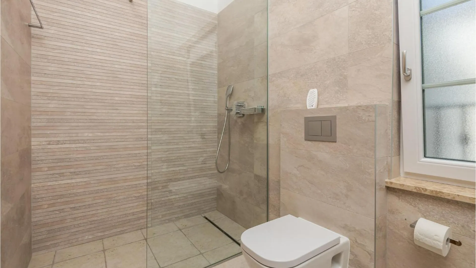 Pet Friendly Home In Kornic With House Sea View Holiday home